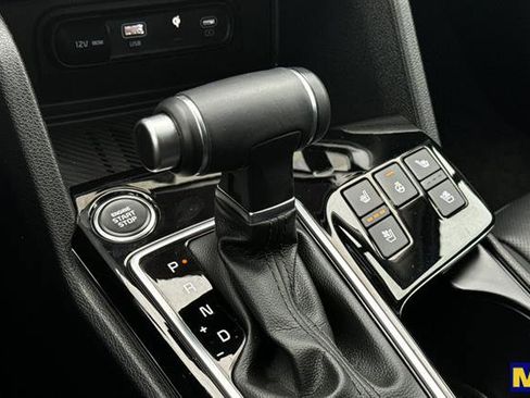 Used 2025 Kia Sportage SX image 27