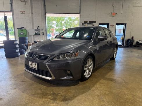 Used 2015 Lexus CT 200h FWD image 5