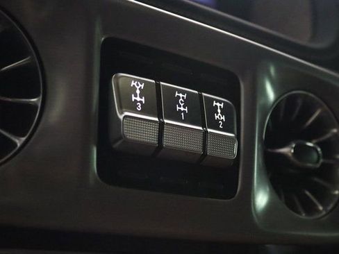 Used 2022 Mercedes-Benz G 550 image 27