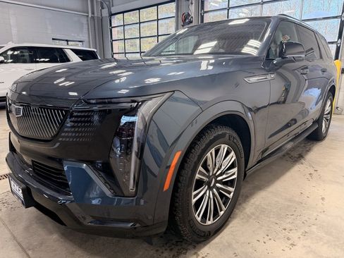 Used 2026 Cadillac Escalade IQL Sport 1 image 4