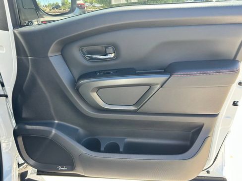 Used 2024 Nissan Titan PRO-4X w/ Pro-4x Convenience Package AWD/4WD image 30