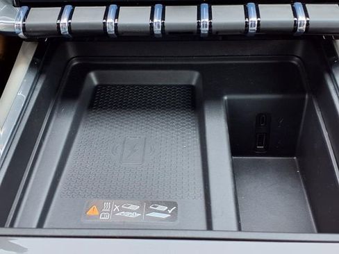 New 2026 GMC Acadia Elevation image 19