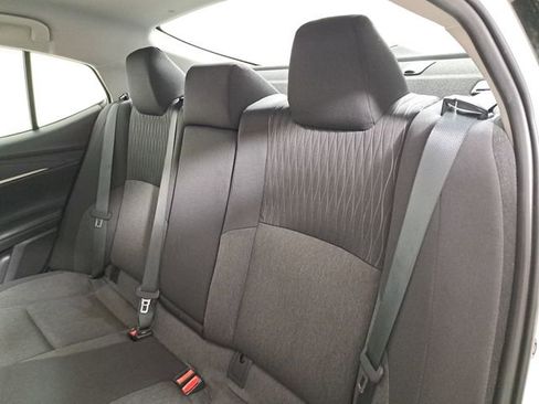 Used 2025 Toyota Camry LE FWD image 13