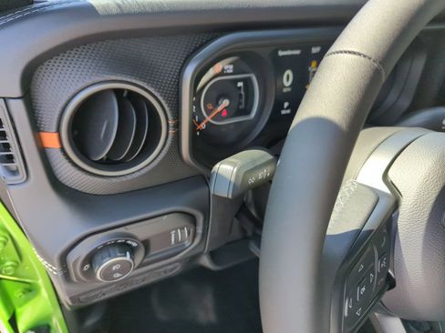 New 2026 Jeep Gladiator Mojave AWD/4WD image 21