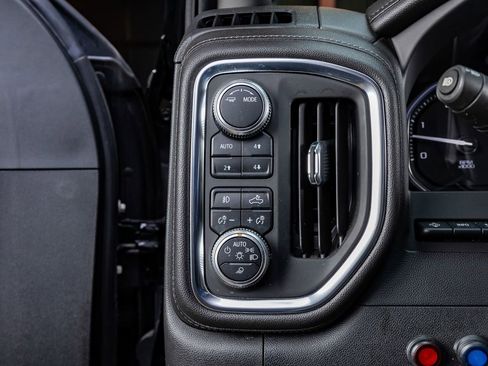 Used 2020 GMC Sierra 3500 Denali w/ Denali Ultimate Package image 21