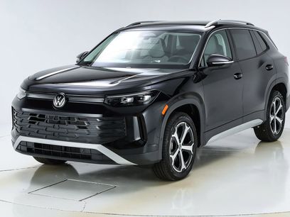 New 2025 Volkswagen Tiguan SE