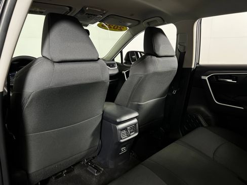 Certified 2025 Toyota RAV4 XLE AWD/4WD image 21