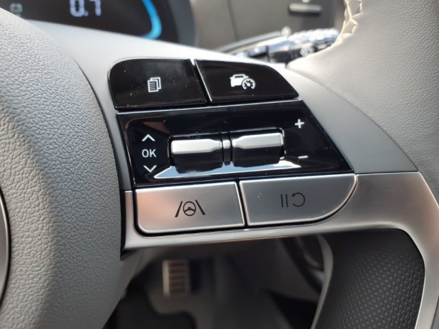 New 2026 Hyundai Elantra Sport FWD image 27