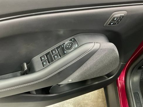 Used 2025 Ford Mustang Mach-E Premium RWD image 15