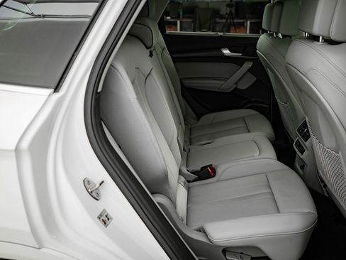 Used 2023 Audi Q5 2.0T Premium Plus w/ Premium Plus Package image 42