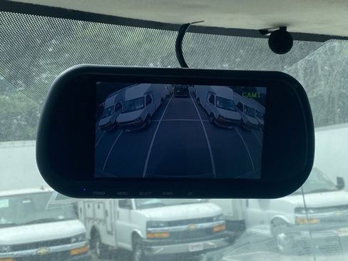 New 2025 Chevrolet Express 4500 4500 Series w/ Power Convenience Package image 3