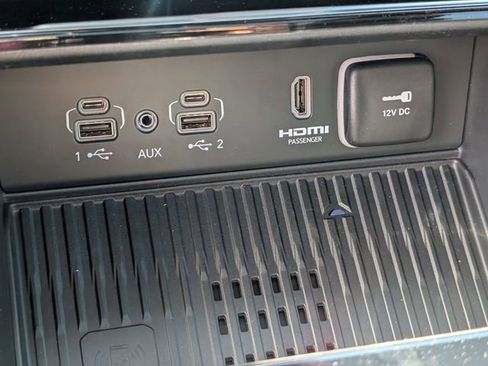 Certified 2026 Jeep Grand Cherokee Summit AWD/4WD image 22