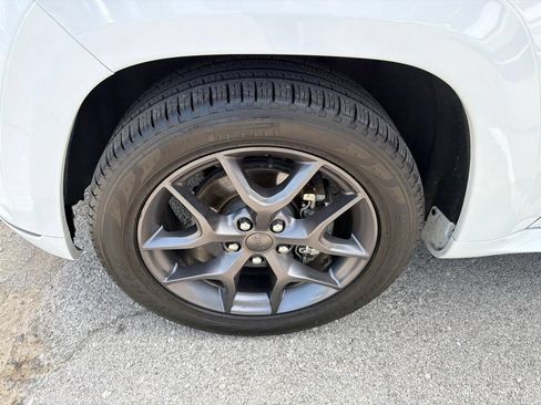 Used 2020 Jeep Grand Cherokee Limited X AWD/4WD image 9