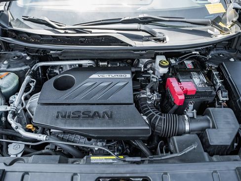 Used 2022 Nissan Rogue SV AWD/4WD image 17