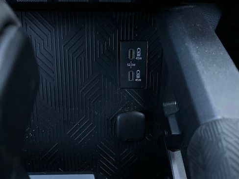 Used 2025 Toyota Tacoma TRD Off-Road image 24