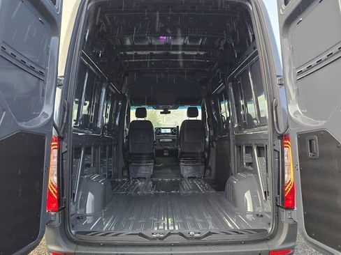 New 2026 Mercedes-Benz Sprinter 2500 image 21