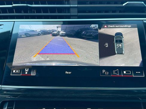 Used 2025 Audi Q7 3.0T Prestige image 34