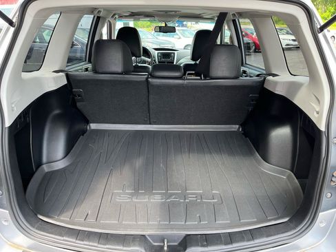 Used 2012 Subaru Forester 2.5X Limited AWD/4WD image 8