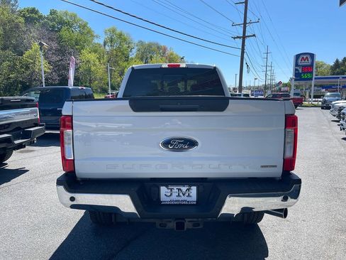 Used 2017 Ford F250 Lariat w/ Lariat Ultimate Package AWD/4WD image 6