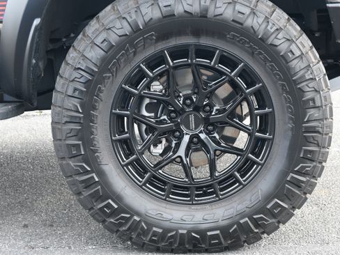 Used 2025 Ford F150 Raptor w/ Equipment Group 803A Raptor R image 15