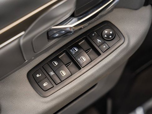 Used 2015 RAM 1500 Lone Star RWD image 42