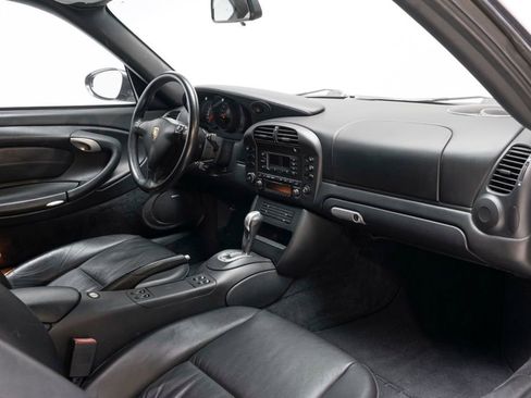 Used 2004 Porsche 911 Carrera 4S image 32