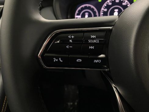 New 2025 MAZDA CX-90 Plug-In Hybrid w/ Preferred AWD/4WD image 16