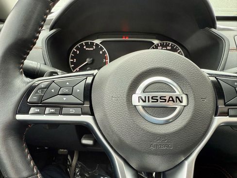 Used 2020 Nissan Altima 2.5 SR w/ Premium Package FWD image 33