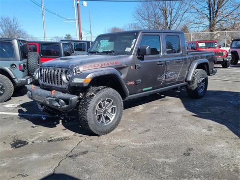 New 2026 Jeep Gladiator Mojave image 5