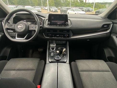 Used 2024 Nissan Rogue SV AWD/4WD image 17