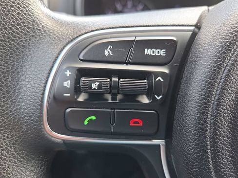 Used 2018 Kia Sportage LX FWD image 31