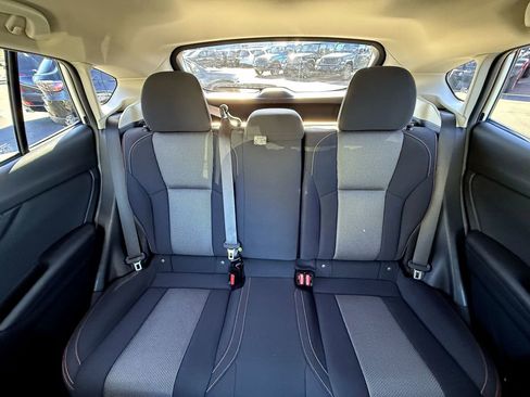 Used 2023 Subaru Crosstrek 2.0i Premium image 23