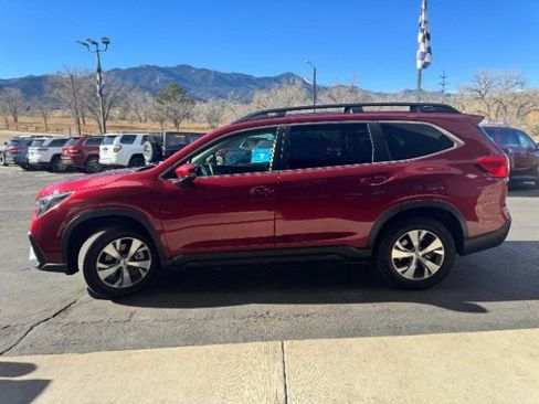 Used 2024 Subaru Ascent Premium w/ Convenience Package AWD/4WD image 4