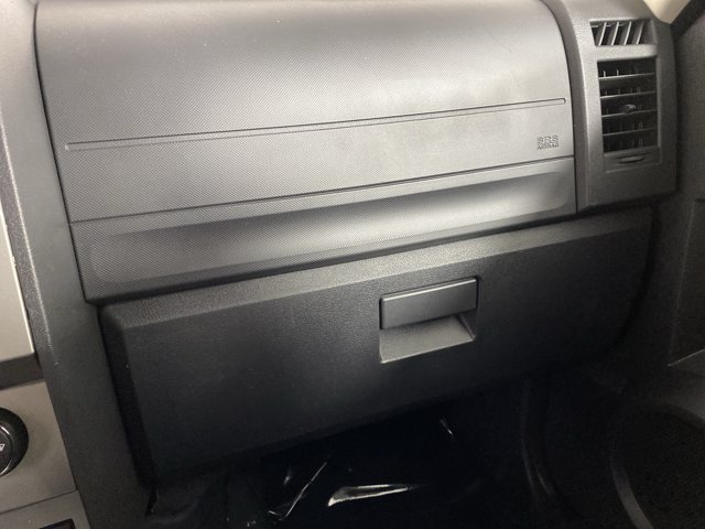 Used 2011 Dodge Nitro Heat AWD/4WD image 21