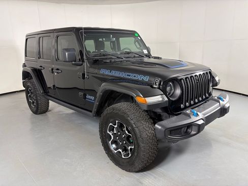 Used 2023 Jeep Wrangler Unlimited Rubicon 4xe AWD/4WD image 2