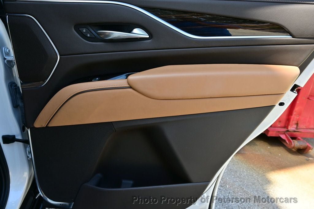 Used 2021 Cadillac Escalade Premium Luxury RWD image 53