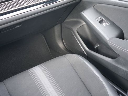 Used 2022 Honda Civic Sport image 27