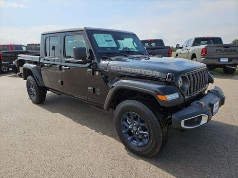 New 2026 Jeep Gladiator Sport AWD/4WD image 40