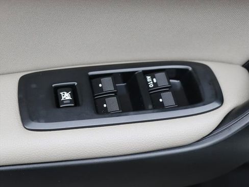 Used 2019 Ford Ranger XLT w/ Equipment Group 301A Mid image 18