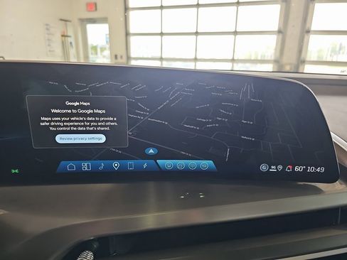 New 2026 Cadillac Vistiq Luxury w/ LPO, Floor Liner Package image 24