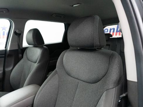 Used 2020 Hyundai Santa Fe SEL FWD image 16