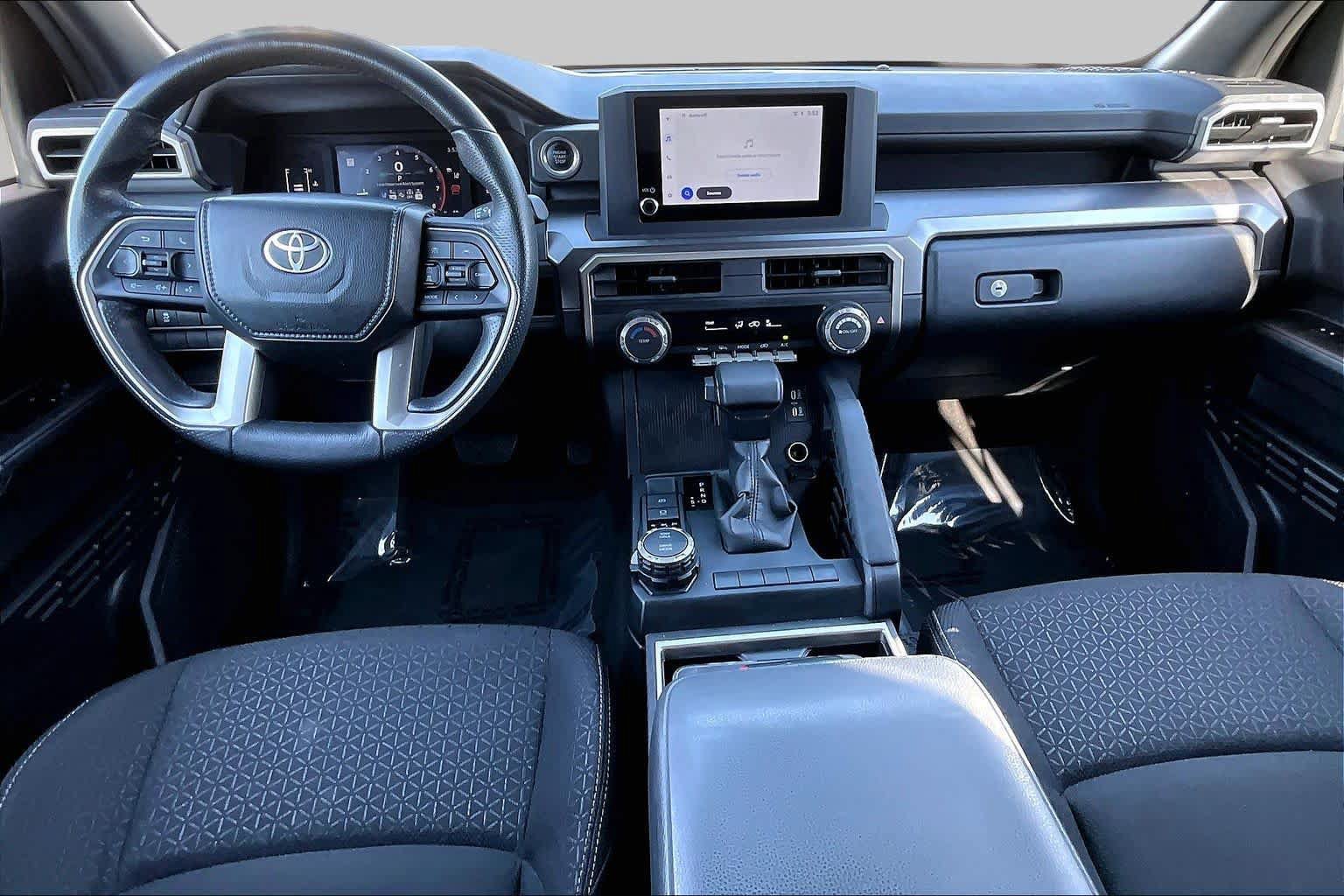 Certified 2025 Toyota 4Runner SR5 AWD/4WD image 15