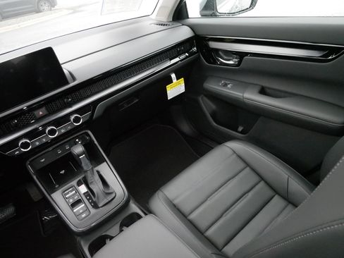 Certified 2026 Honda CR-V EX-L image 11