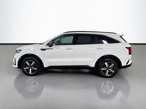 Used 2023 Kia Sorento EX FWD image 4