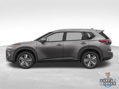 Certified 2025 Nissan Rogue SL w/ SL Premium Package FWD image 41
