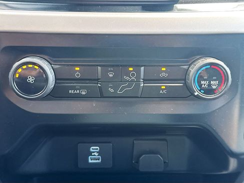 Used 2023 Ford F150 XLT RWD image 16
