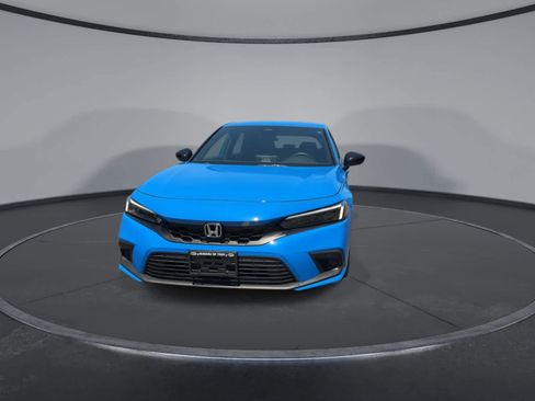 Used 2024 Honda Civic Sport image 3