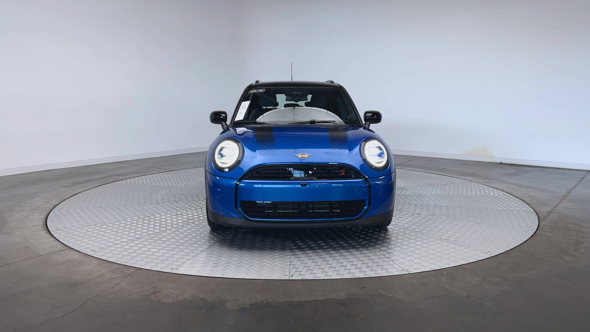 Certified 2026 MINI Cooper S FWD image 3