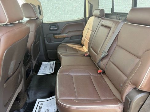 Used 2014 Chevrolet Silverado 1500 High Country w/ High Country Premium Package image 15