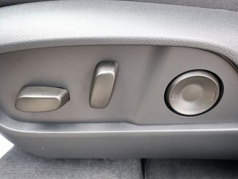 New 2026 Chevrolet Equinox RS image 13